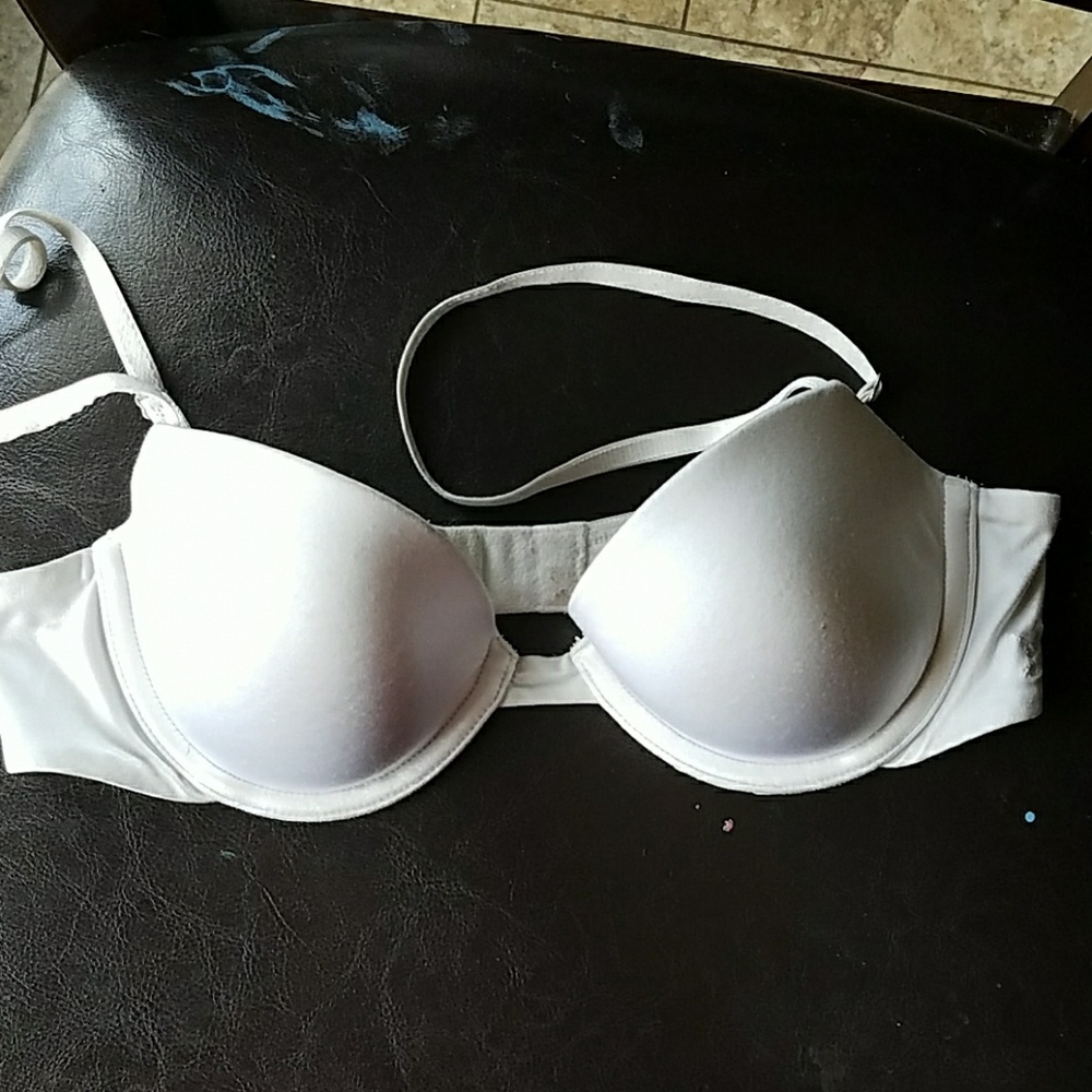 White 32b bra from Aerie